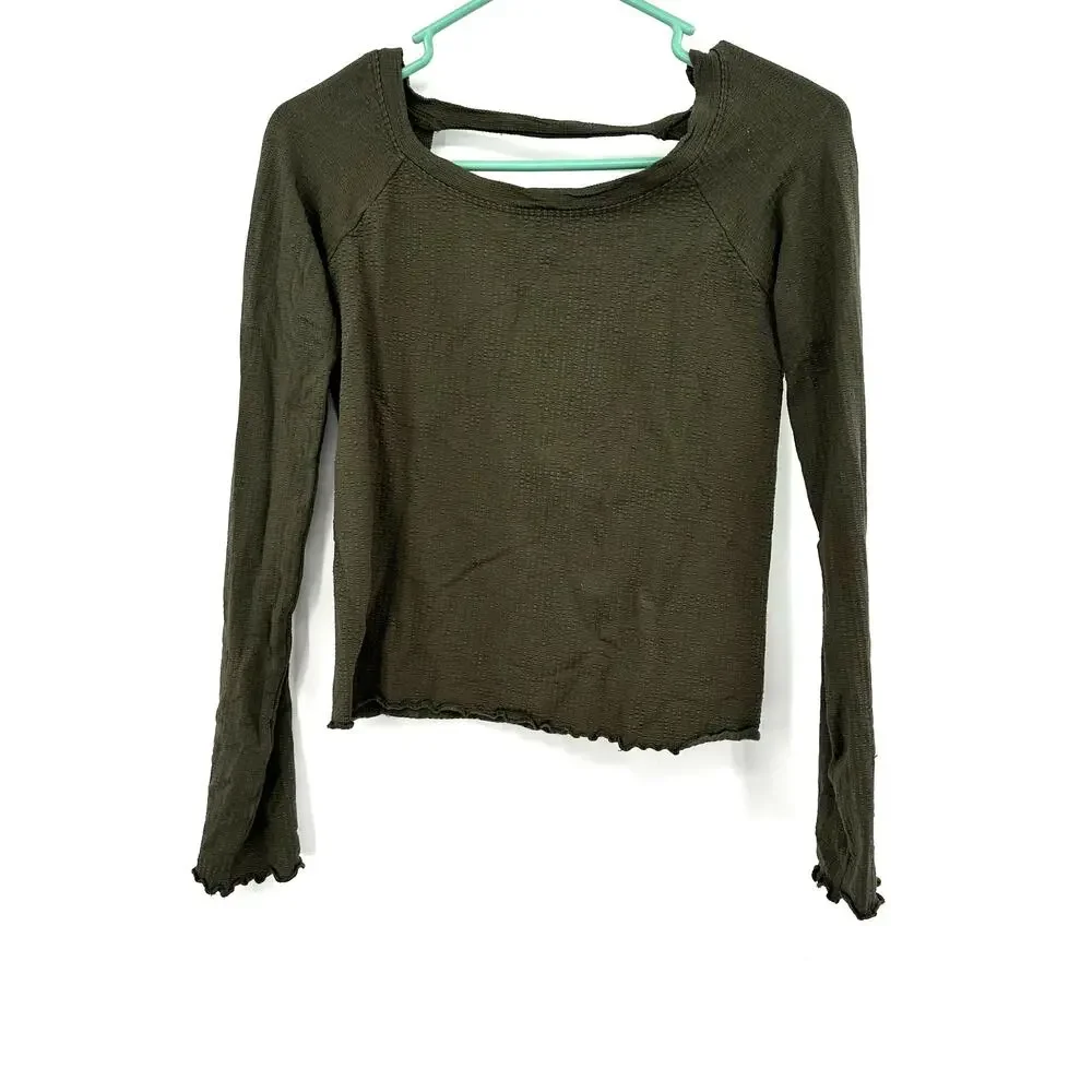 Free People Shirt Size Medium Olive Green Waffle Long Sleeved Crop Top Open Back